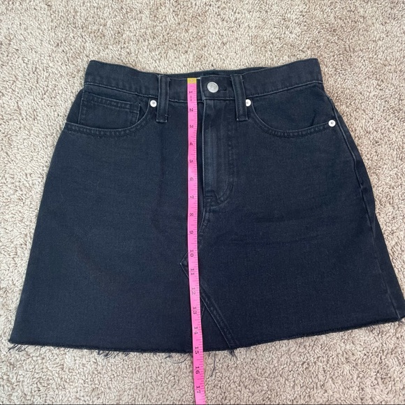Madewell Frisco Raw Hem Black Denim Mini Skirt - Picture 8 of 16